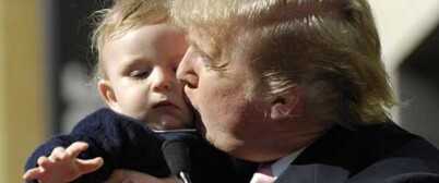 image: Vesle Trump har samme hår som pappa
